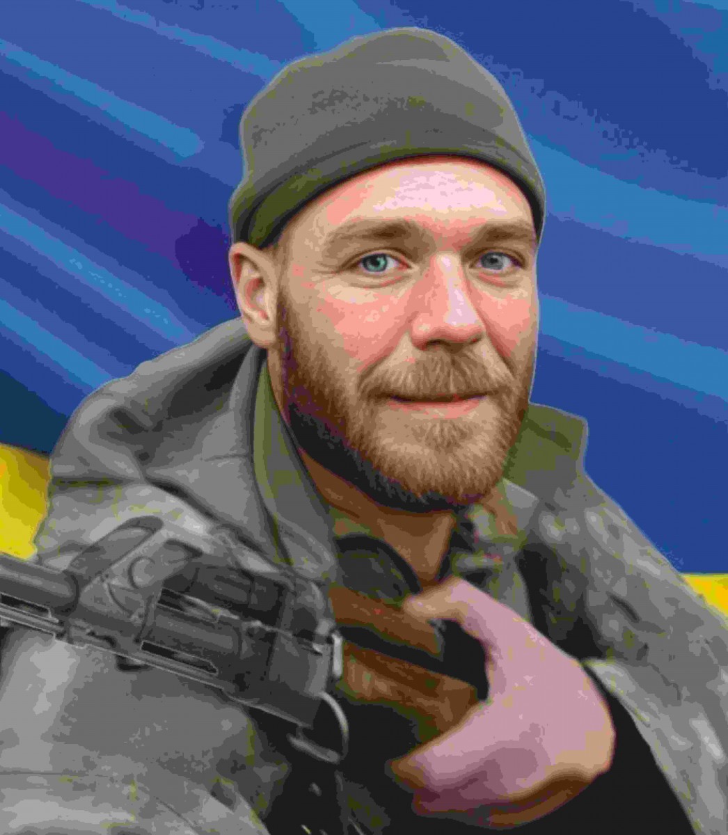 КУЗЬМІН Артем