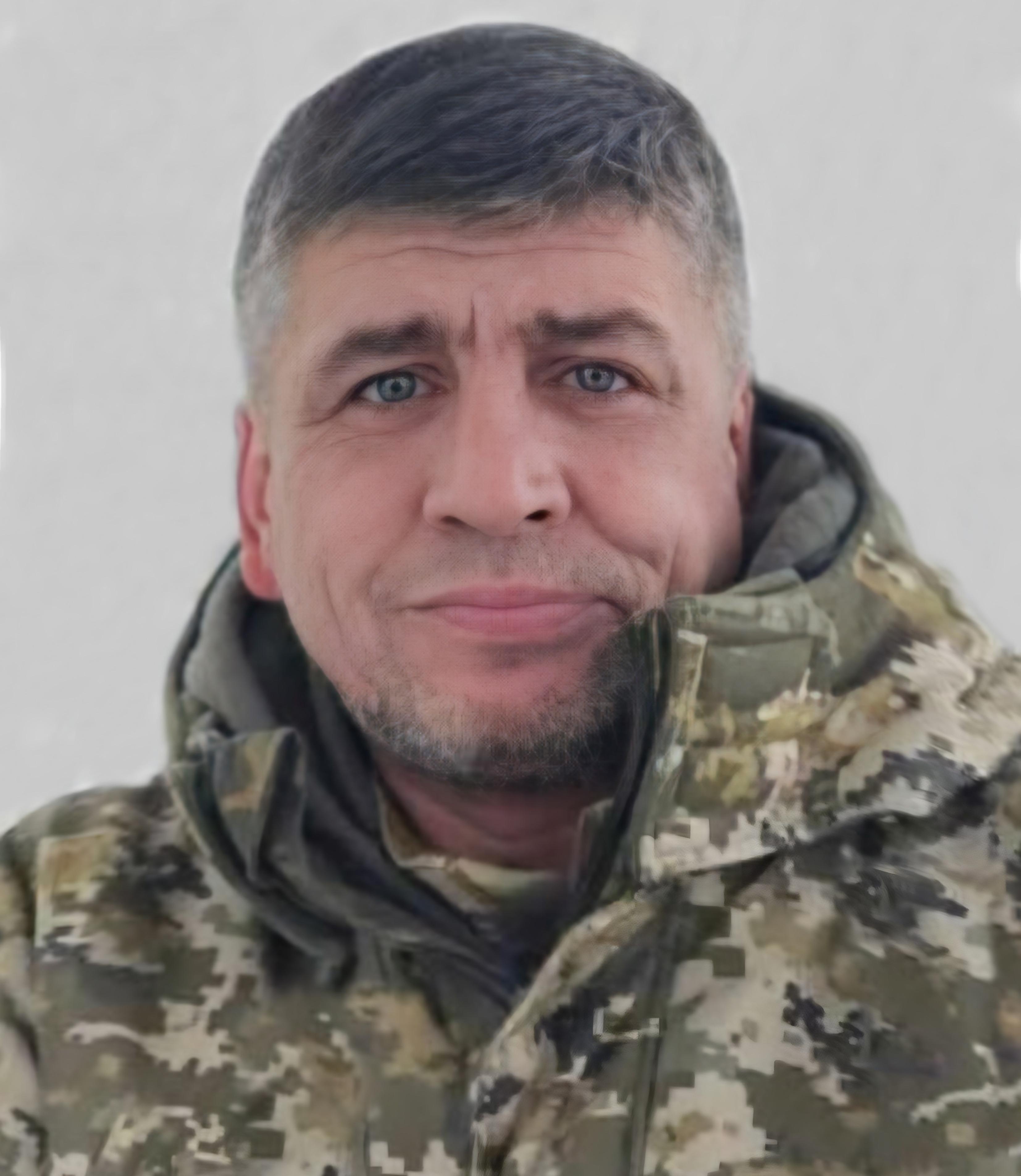 МОЛОДОВ Валерій