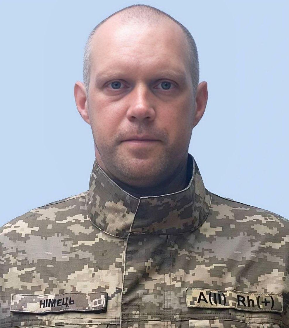 ЗАКРЕНИЧНИЙ Сергій